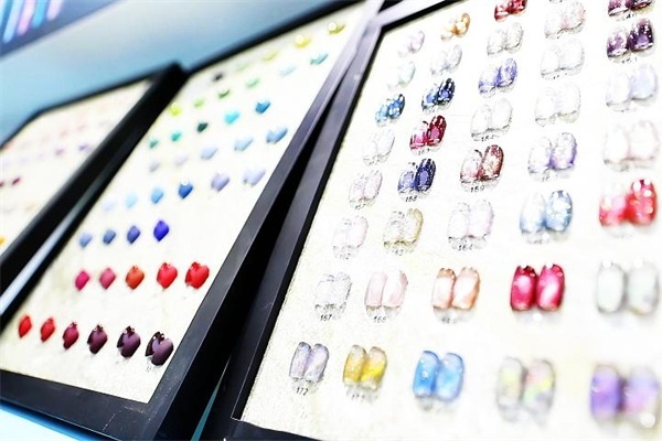 Composição e Classificação do Polonês Gel UV
