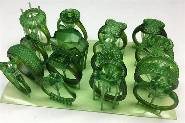 A primeira tecnologia de impressão 3D comercializada